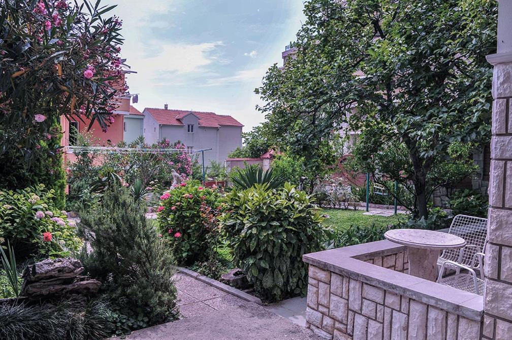 Vila Mila Petrovac Екстер'єр фото